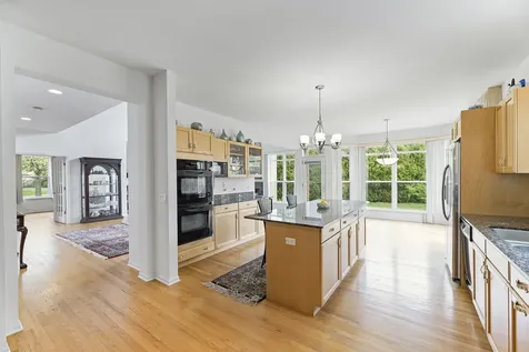 47 Holabird Circle Highwood IL 60040
