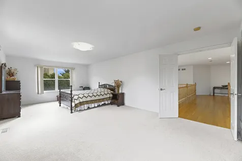 47 Holabird Circle Highwood IL 60040
