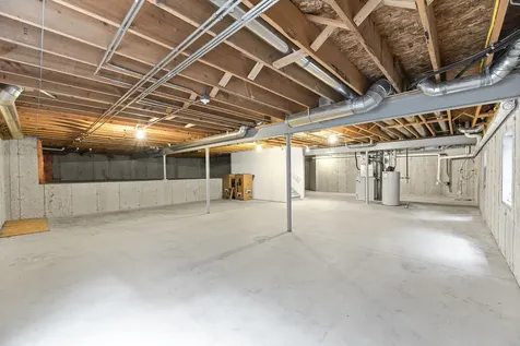 47 Holabird Circle Highwood IL 60040