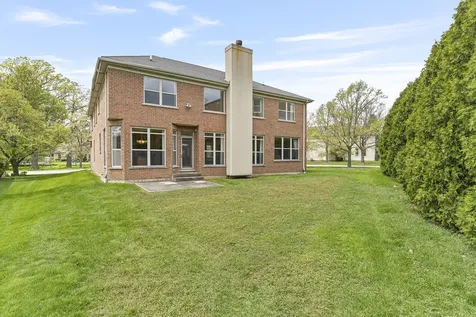 47 Holabird Circle Highwood IL 60040