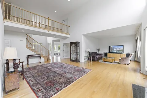 47 Holabird Circle Highwood IL 60040