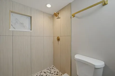 16611 Marshfield Avenue Markham IL 60428