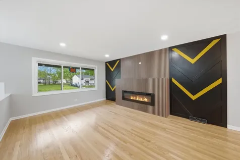 16611 Marshfield Avenue Markham IL 60428