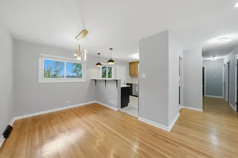 16611 Marshfield Avenue Markham IL 60428