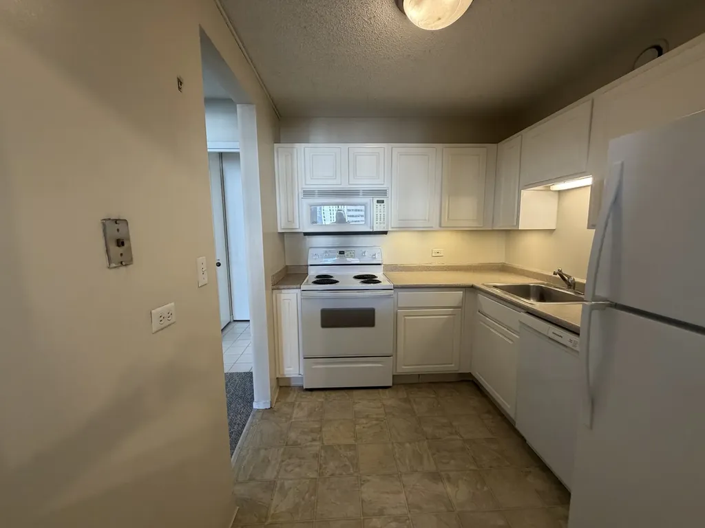 10 East Ontario Street Chicago IL 60611