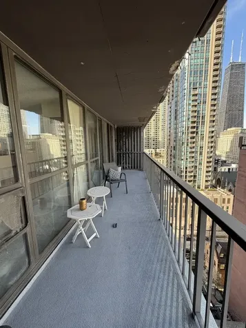 10 East Ontario Street Chicago IL 60611