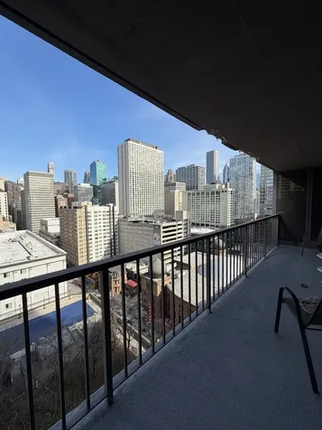 10 East Ontario Street Chicago IL 60611