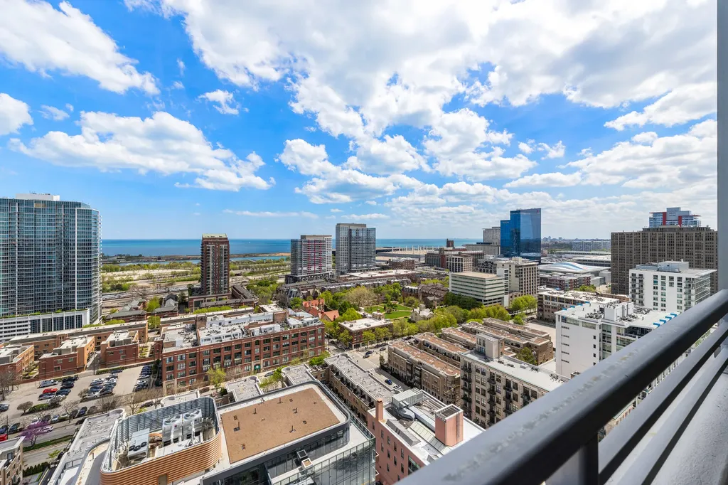 1720 South Michigan Avenue Chicago IL 60616