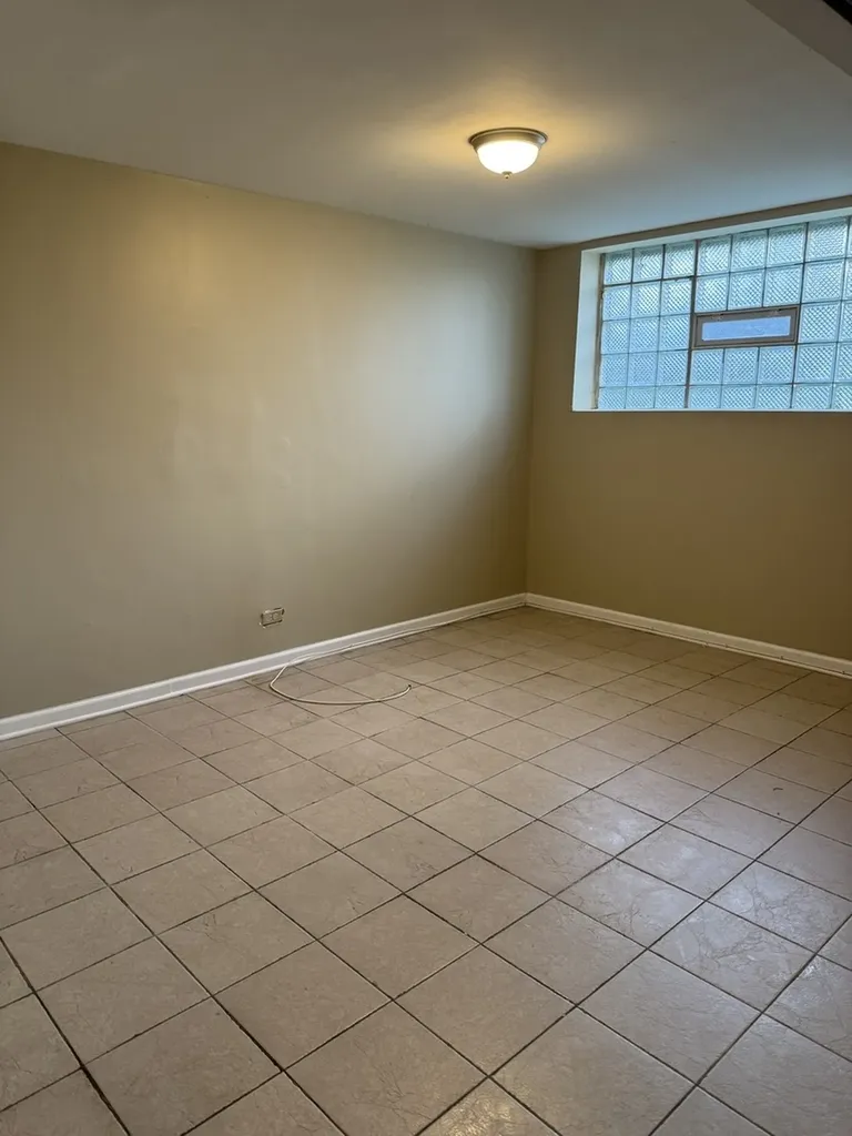4764 South Shields Avenue Chicago IL 60609