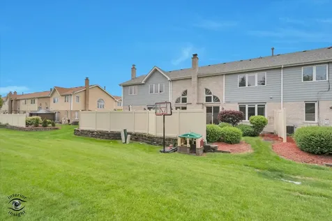 8590 Tullamore Drive Tinley Park IL 60487