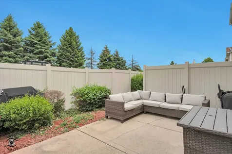 8590 Tullamore Drive Tinley Park IL 60487