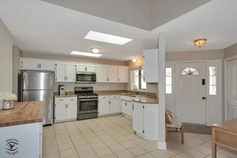 8590 Tullamore Drive Tinley Park IL 60487