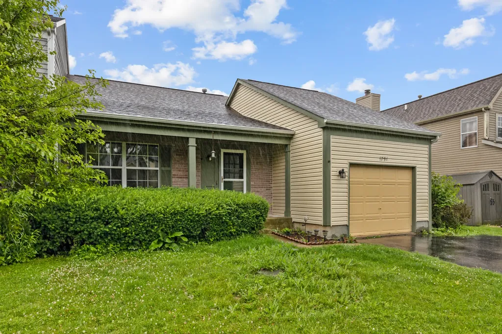 1791 Barnhill Drive Mundelein IL 60060