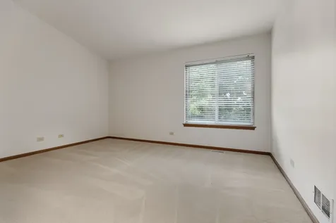 1791 Barnhill Drive Mundelein IL 60060