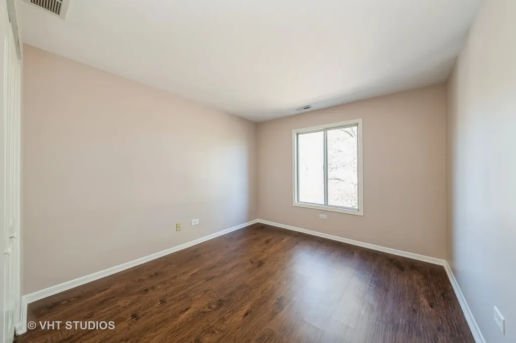 841 Cross Creek Court Roselle IL 60172