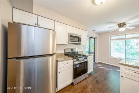 841 Cross Creek Court Roselle IL 60172
