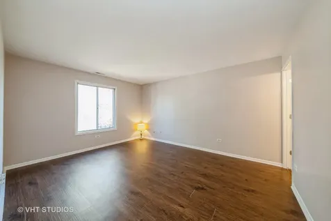 841 Cross Creek Court Roselle IL 60172