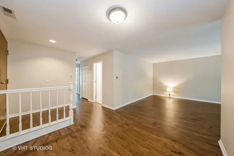 841 Cross Creek Court Roselle IL 60172