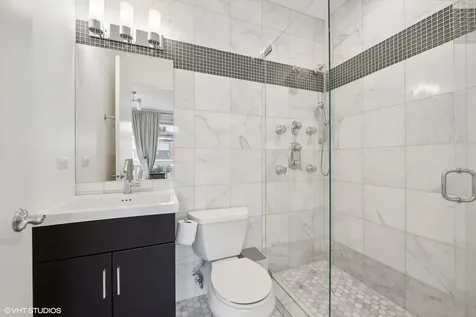 1053 North Kingsbury Street Chicago IL 60610