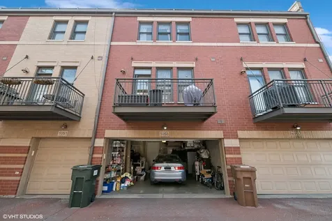 1053 North Kingsbury Street Chicago IL 60610