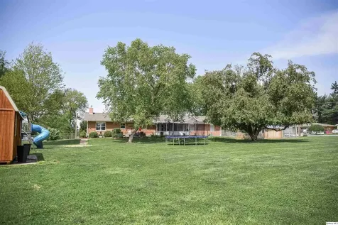 3210 Golf Drive Quincy IL 62301