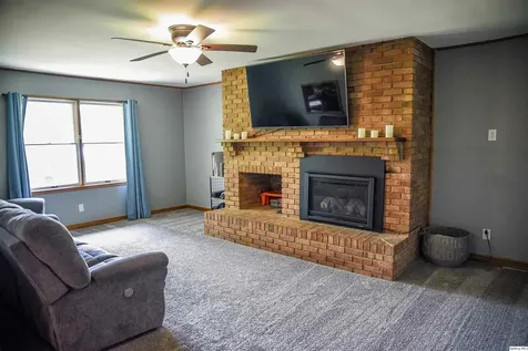 3210 Golf Drive Quincy IL 62301