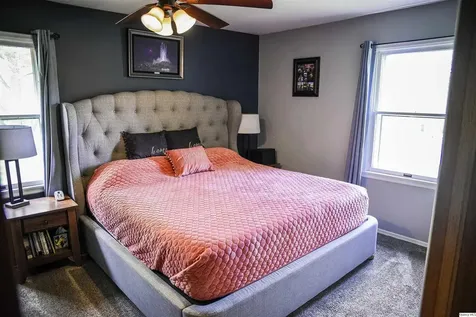 3210 Golf Drive Quincy IL 62301