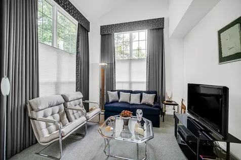 48 Wellesley Circle Northbrook IL 60062