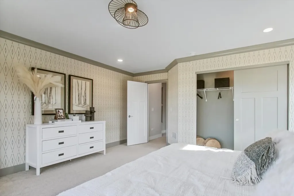 8496 Liberty Lane Woodridge IL 60517