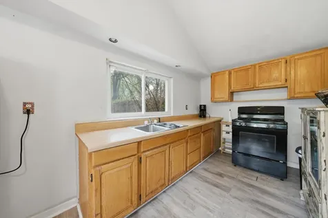 15800 Chappel Street South Holland IL 60473