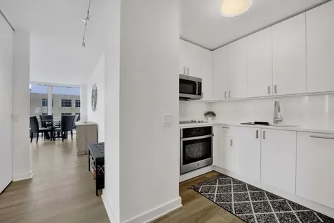 340 West Diversey Parkway Chicago IL 60657