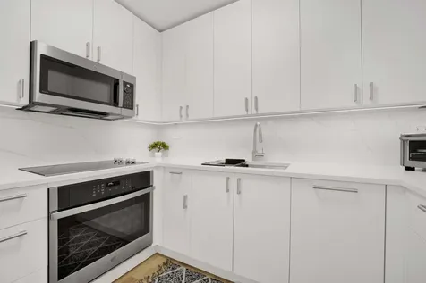 340 West Diversey Parkway Chicago IL 60657