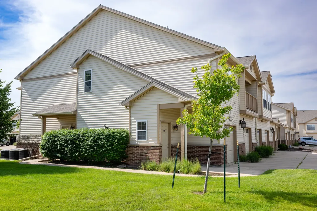 3606 Thornhill Drive Champaign IL 61822