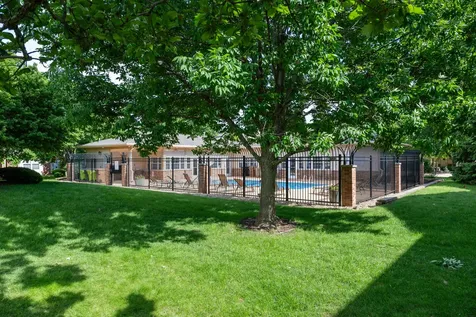 3606 Thornhill Drive Champaign IL 61822