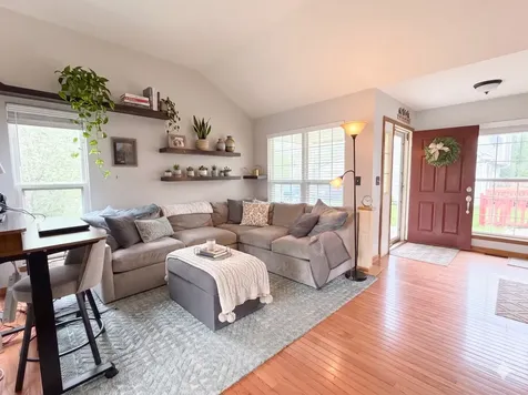 2022 North Aspen Drive Woodstock IL 60098