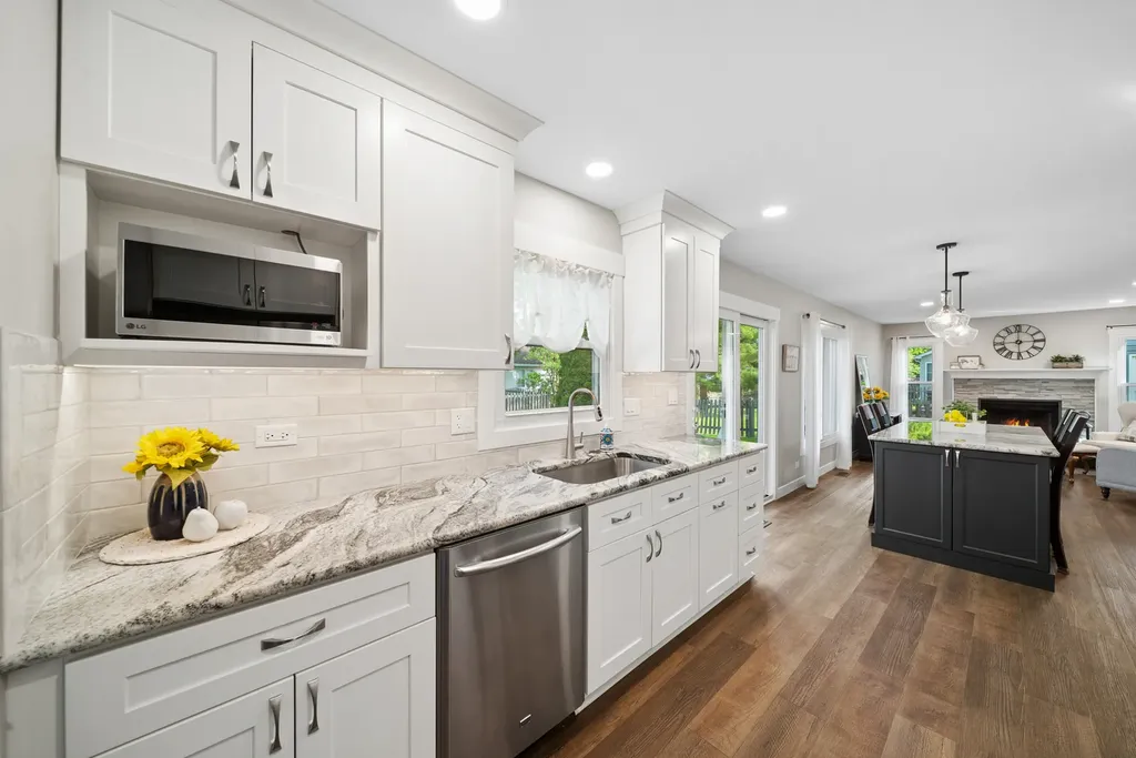 5S742 Meadow Lake Drive Naperville IL 60540