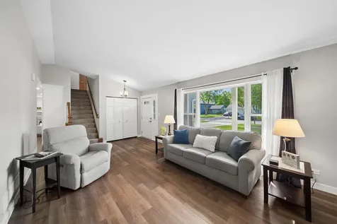 5S742 Meadow Lake Drive Naperville IL 60540