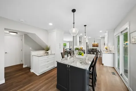 5S742 Meadow Lake Drive Naperville IL 60540