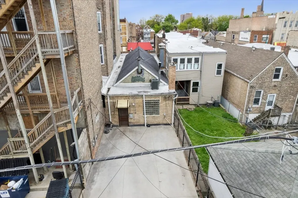2702 West Cermak Road Chicago IL 60608