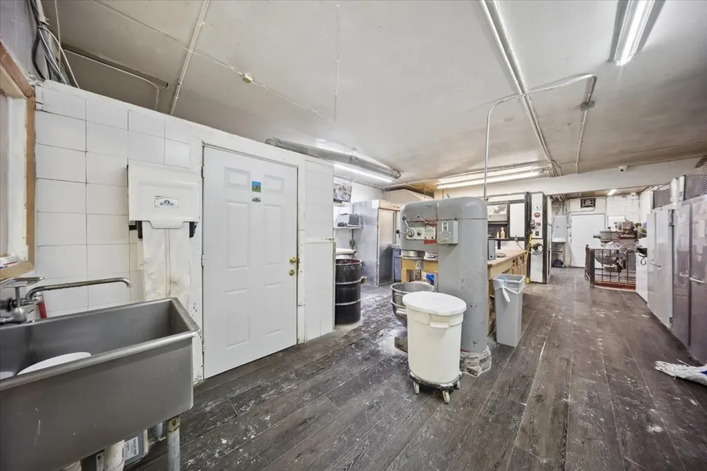 2702 West Cermak Road Chicago IL 60608