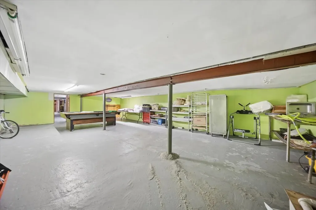 2702 West Cermak Road Chicago IL 60608