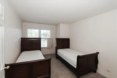 725 Deep Wood Court Elk Grove Village IL 60007