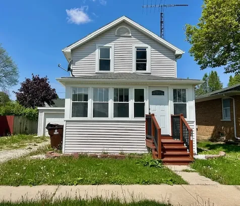 121 North Hickory Street Manteno IL 60950