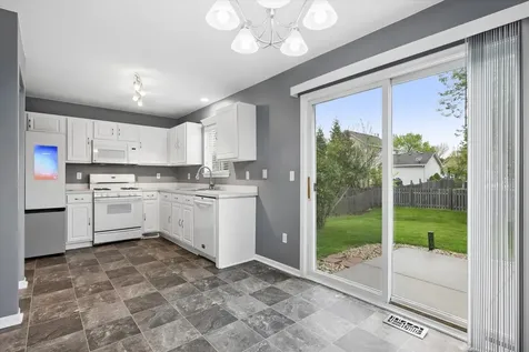 2070 Whitmore Drive Romeoville IL 60446