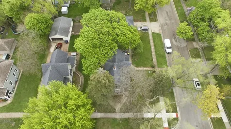 1003 Saint John Street Elgin IL 60120