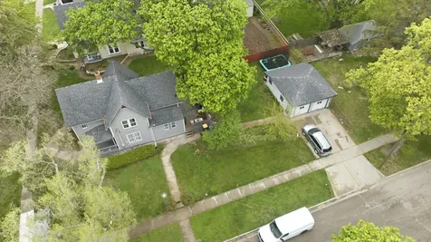1003 Saint John Street Elgin IL 60120