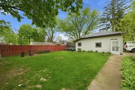1003 Saint John Street Elgin IL 60120