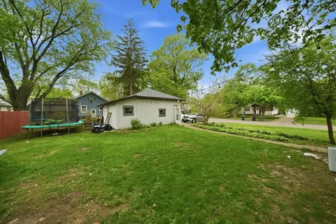1003 Saint John Street Elgin IL 60120