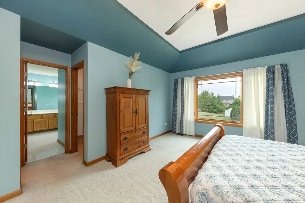 1340 Witham Lane Woodridge IL 60517