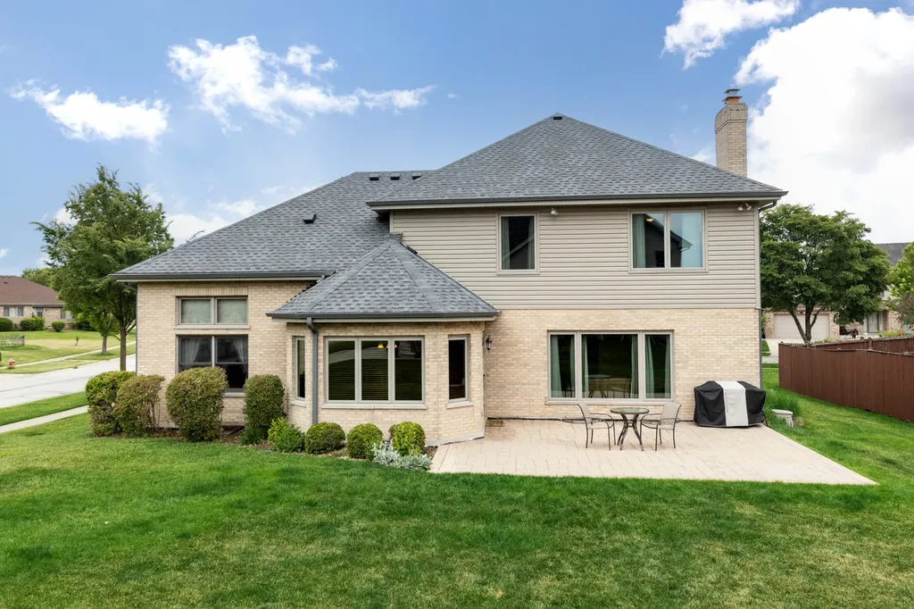 1340 Witham Lane Woodridge IL 60517